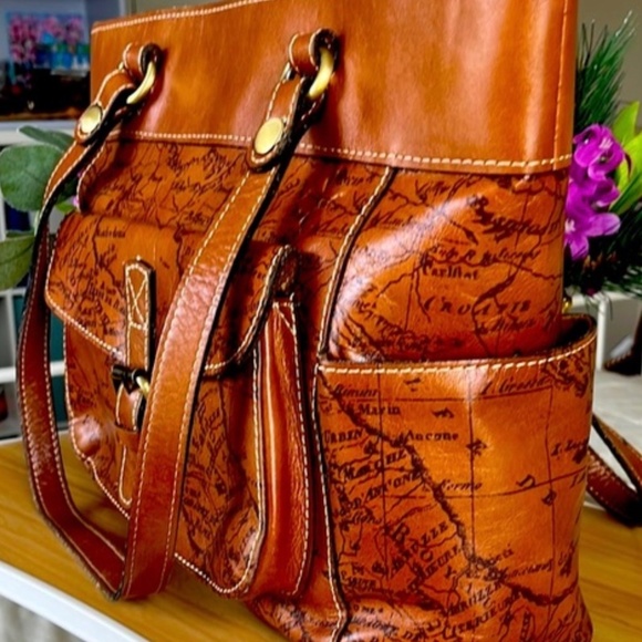 Patricia Nash 🎁Vintage Map Print Brown Leather Tote Shoulder Bag🎁 - Picture 3 of 11